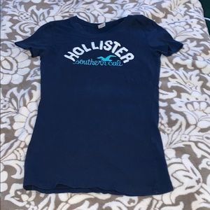 Hollister t-shirt